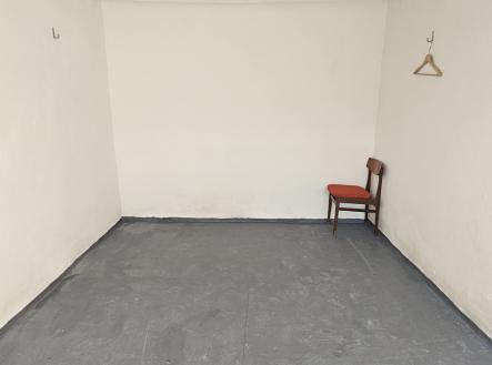 3 | Prodej - malý objekt/garáž