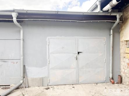 IMG_3957 | Pronájem - malý objekt/garáž