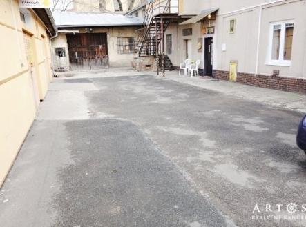 DSC05049 | Pronájem - malý objekt/garáž