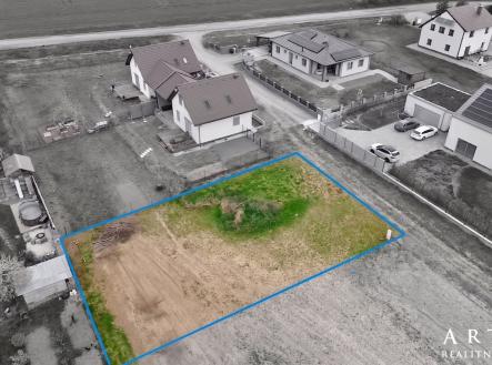 Pravlov 740 m2 | Prodej - pozemek pro bydlení, 740 m²