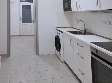 Pronájem klimatizovaného bytu 1+1, Brno - Kr. Pole, Palackého tř. | Pronájem bytu, 1+1, 34 m²