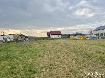 Pravlov 740 m2 | Prodej - pozemek pro bydlení, 492 m²