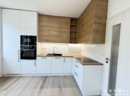 IMG_4052 | Prodej bytu, 3+kk, 90 m²