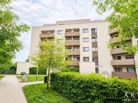 Pronájem novostavby bytu 1+kk s balkonem a parkovacím stáním, Brno-Slatina, ul. Kigginsova | Pronájem bytu, 1+kk, 42 m²