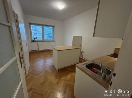 Pronájem bytu, 2+kk, 42 m²