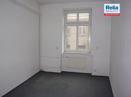 PB010018 | Pronájem - kanceláře, 41 m²