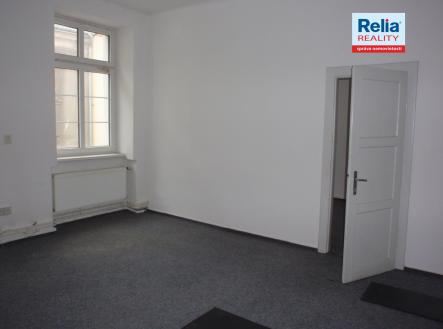 PB010017 | Pronájem - kanceláře, 41 m²