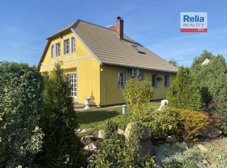 N50563_Pohled na dům ze zahrady | Prodej - dům/vila, 169 m²