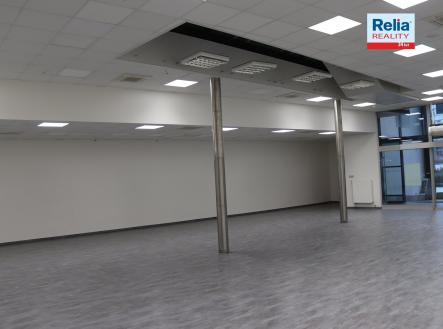 IMG_0255 | Pronájem - obchodní prostor, 277 m²