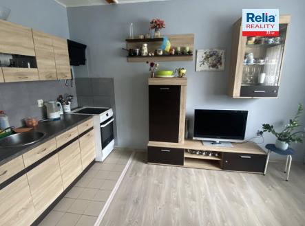 N50748_Obývací pokoj + kuchyňský kout_2 | Prodej bytu, 2+kk, 41 m²