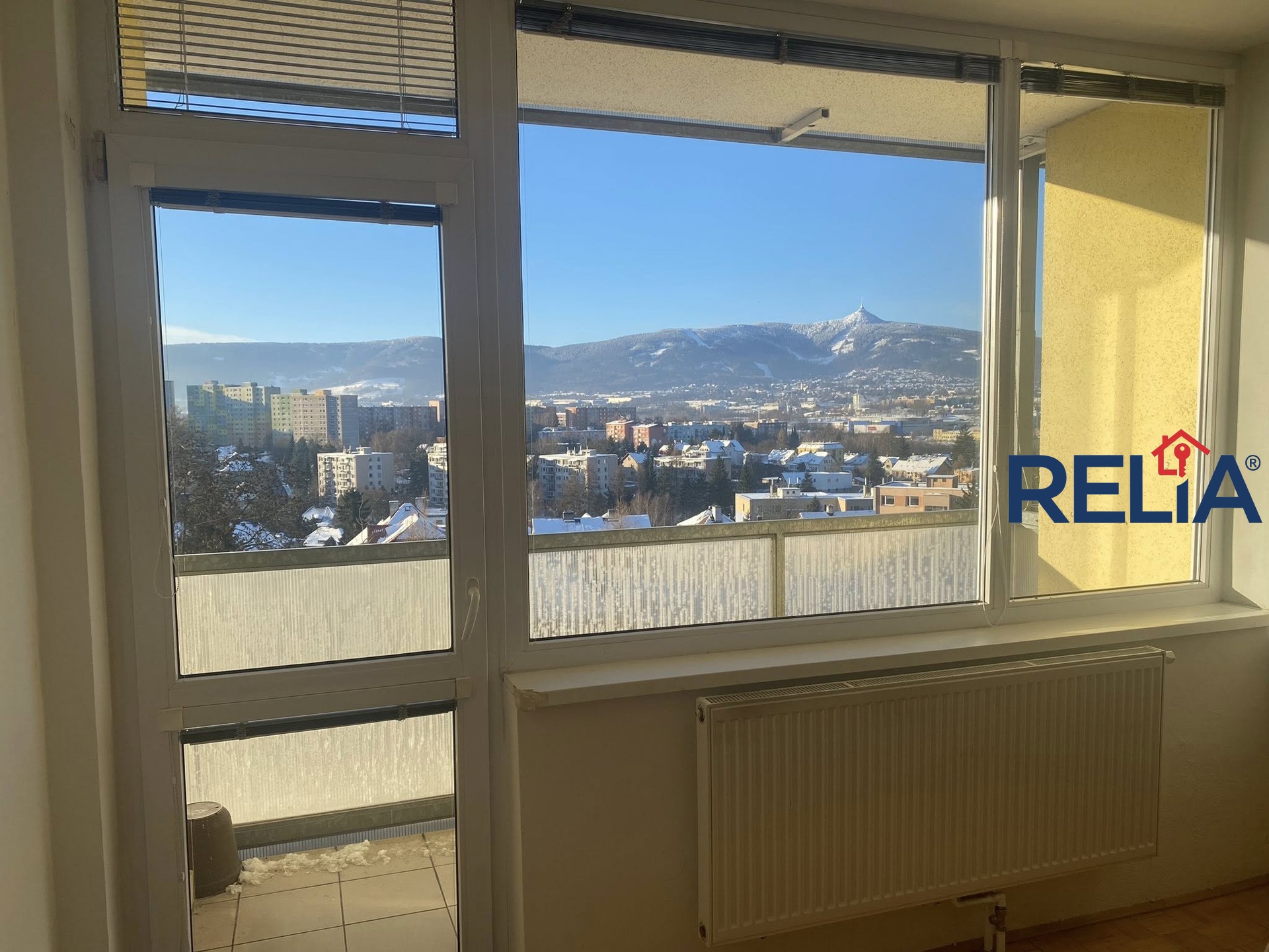 N50815_Výhled z lodžie