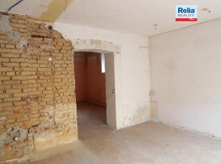 100_0104 | Pronájem - obchodní prostor, 65 m²