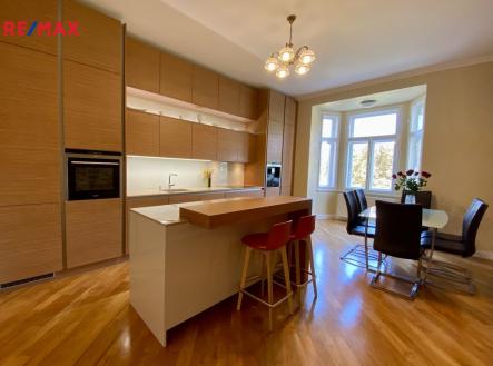 Prodej bytu, 3+1, 107 m² obrázek