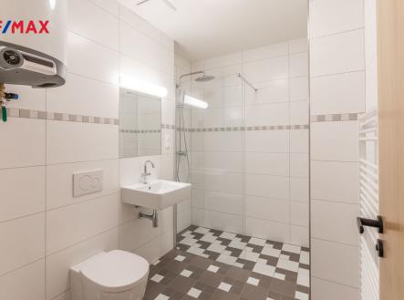 Koupelna | Pronájem bytu, 2+kk, 49 m²