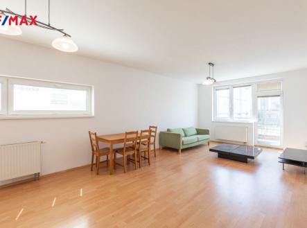 Obývací pokoj s kuchyňským koutem | Pronájem bytu, 3+kk, 86 m²