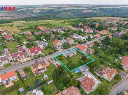 Prodej - pozemek pro bydlení, 1 063 m² obrázek