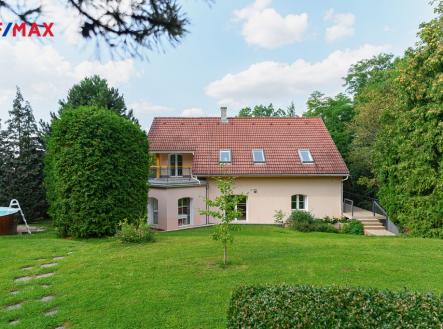 Prodej - dům/vila, 246 m² obrázek