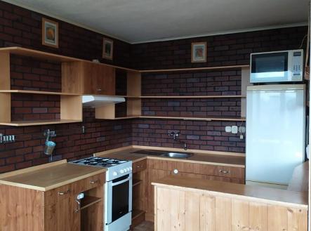 photo-2021-06-23-11-29-25-3-1.jpg | Prodej bytu, 3+kk, 70 m²