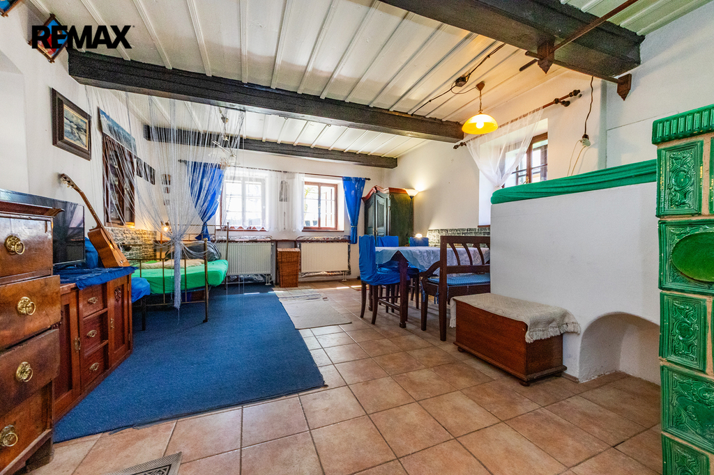 2. Obývací pokoj v přízemí