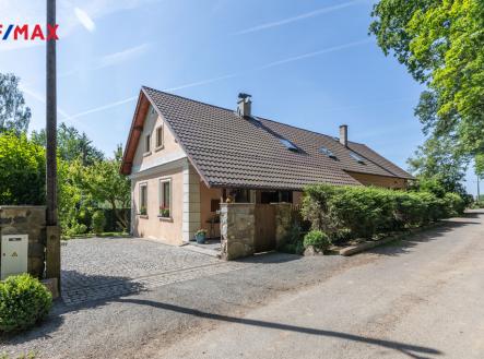 Prodej - dům/vila, 200 m² obrázek