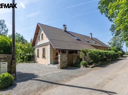 Prodej - dům/vila, 200 m² obrázek