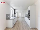 Prodej bytu, 3+kk, 82 m²