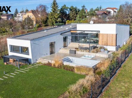 dji-20251119050549-0006-d.jpg | Prodej - dům/vila, 246 m²