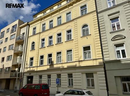 img-8615.jpg | Prodej - nájemní dům, 736 m²