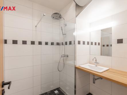 Koupelna | Pronájem bytu, 2+1, 52 m²