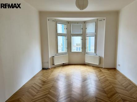 img-2006.jpg | Pronájem bytu, 2+kk, 77 m²