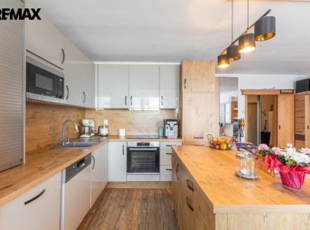 3p4a3482.jpg | Prodej bytu, 3+kk, 77 m²