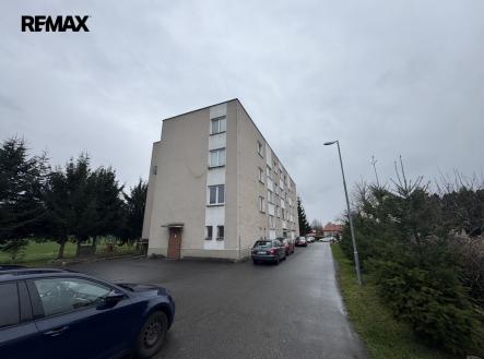 img-8120.jpeg | Prodej - nájemní dům, 767 m²
