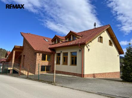 chotarik-30.30.png | Prodej - hotel, 514 m²
