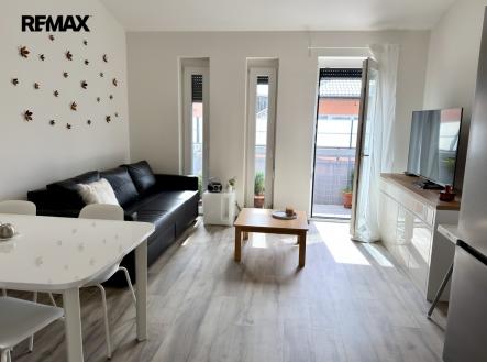 img-2379.jpg | Prodej bytu, 3+kk, 73 m²