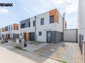 Pronájem - dům/vila, 107 m²