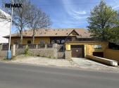 Pronájem - obchodní prostor, 750 m²