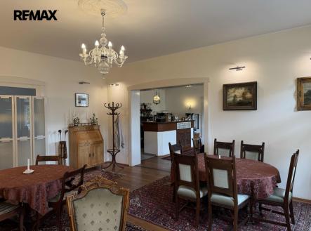 radnice-00009.jpg | Prodej - restaurace, 377 m²