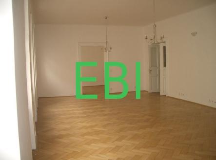 . | Pronájem - kanceláře, 200 m²