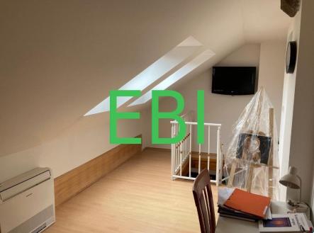 . | Pronájem bytu, 2+kk, 60 m²