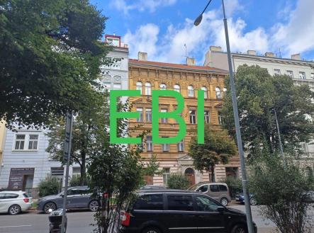 . | Prodej - nájemní dům, 623 m²