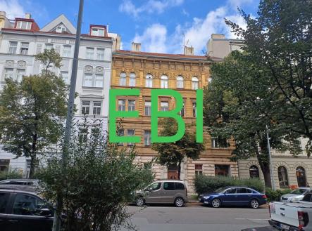 . | Prodej - nájemní dům, 623 m²