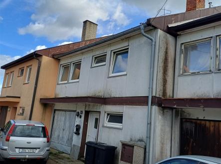 . | Prodej - dům/vila, 140 m²