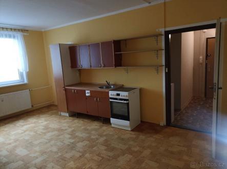 Pronájem bytu, 2+kk, 40 m²