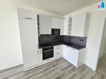 Fotka 9 | Pronájem bytu, 1+kk, 37 m²