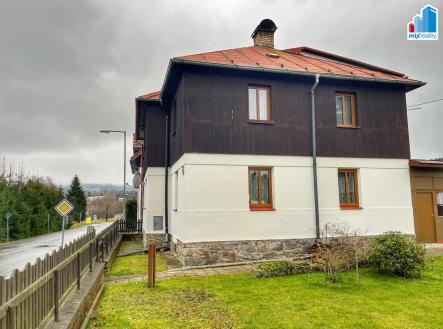 Fotka 3 | Prodej - dům/vila, 215 m²