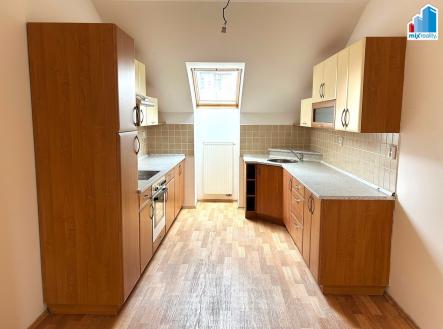 Fotka 3 | Pronájem bytu, 2+kk, 66 m²
