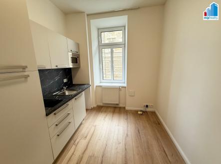 Fotka 3 | Pronájem bytu, 2+kk, 46 m²