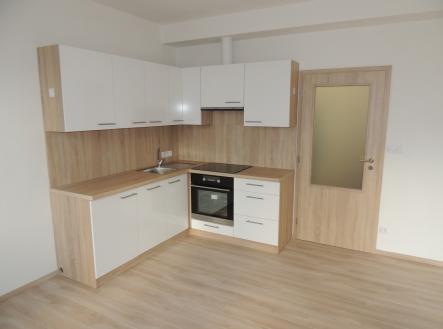 Fotka 4 | Pronájem bytu, 1+kk, 37 m²