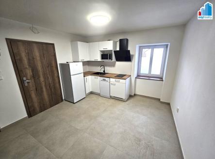 Fotka 2 | Pronájem bytu, 2+kk, 38 m²