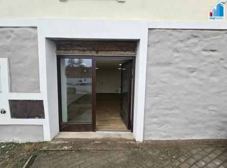 Fotka 4 | Pronájem bytu, 1+kk, 27 m²
